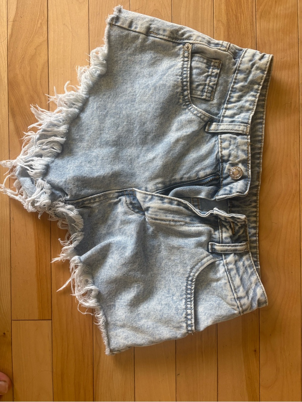 SHEIN Light Blue Distressed Denim Shorts